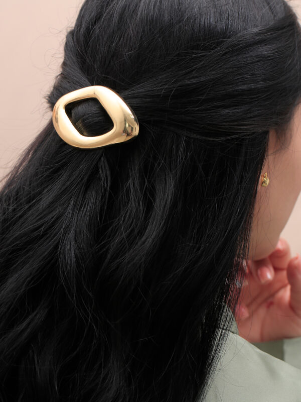 Hair Clips/ En Baño De Oro 24k. Marca Brazz By Roel.