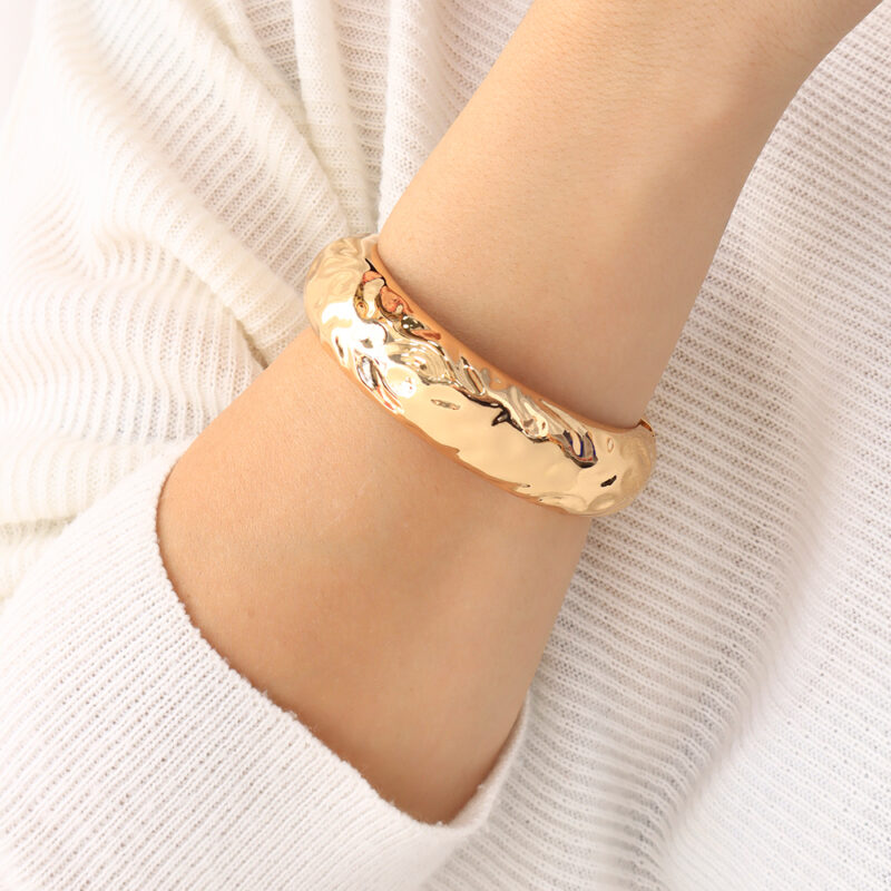 Brazalete Martillado