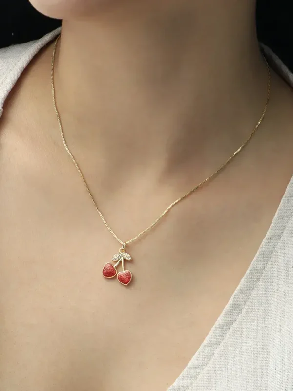 Collar Love/ En Baño De Oro 24k. Marca Brazz By Roel.