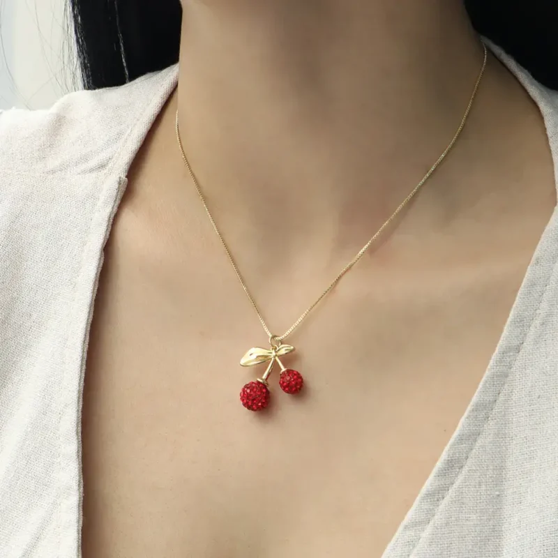 Collar Cherry/ En Baño De Oro 24k. Marca Brazz By Roel.